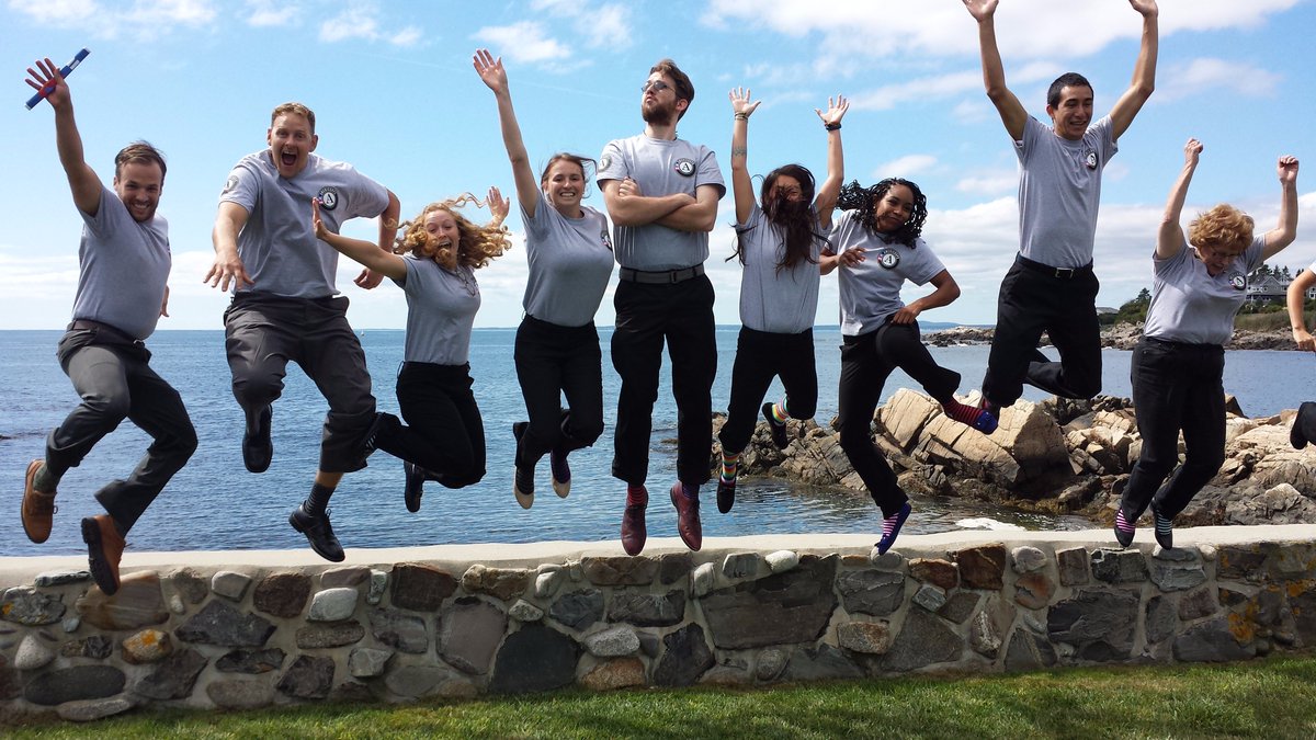 AmeriCorps's tweet photo. Are you ready to #LeapIntoService? ✔️ out @americorps.gov &amp; see how service can change your entire life! #LeapDay https://t.co/7HceHIzFI7