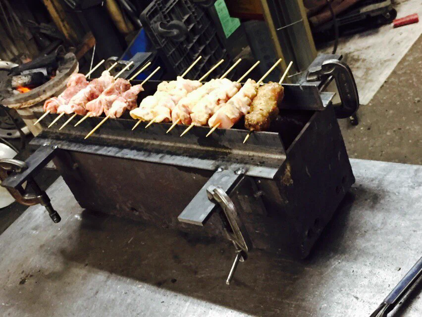 妻が料理を作ると言って、出てきた道具が衝撃的...ww