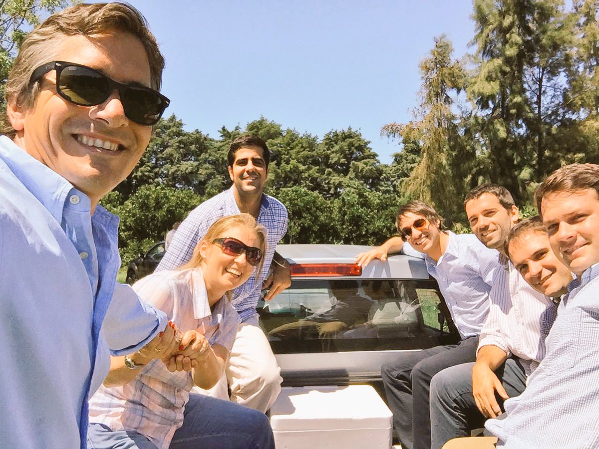tomyurda's tweet photo. The Commercial Team at San Miguel Uruguay: All set foe the coming season! The fruit looks great!!!!@SanMiguelGlobal https://t.co/TsXiyNZ0Qt