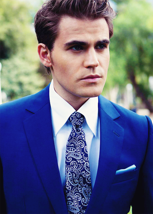 _maribelsz's tweet photo. ESSE HOMEM NÃO TEM DEFEITOS 
We Are Proud Of Paul Wesley https://t.co/VzNJIAv8wZ