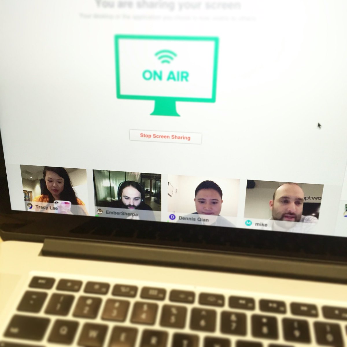 ladyleet's tweet photo. Global @Embermeetup and #raleigh /#philly #emberjs happening now! So excite! #globalembermeetup https://t.co/ICuUr42e4g