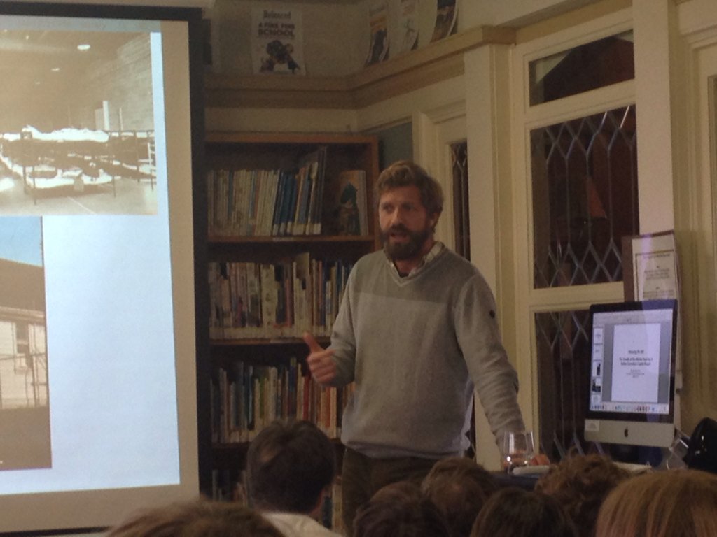 beachfives's tweet photo. Thanks @Ben_Isitt for the great talk today #action coming for our #BeachExhibition @principalGNSJS @glenlyonnorfolk https://t.co/KYBOA2qws9