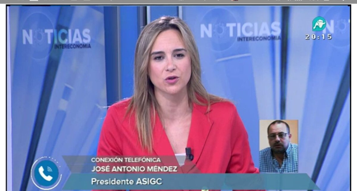 mendy_asigc's tweet photo. #Asigc sale en defensa de la Guardia Civil Antonio baños compara a la Guardia Civil con el ISIS
#BañosLaGCSeRespeta https://t.co/1TU5GOBpyp