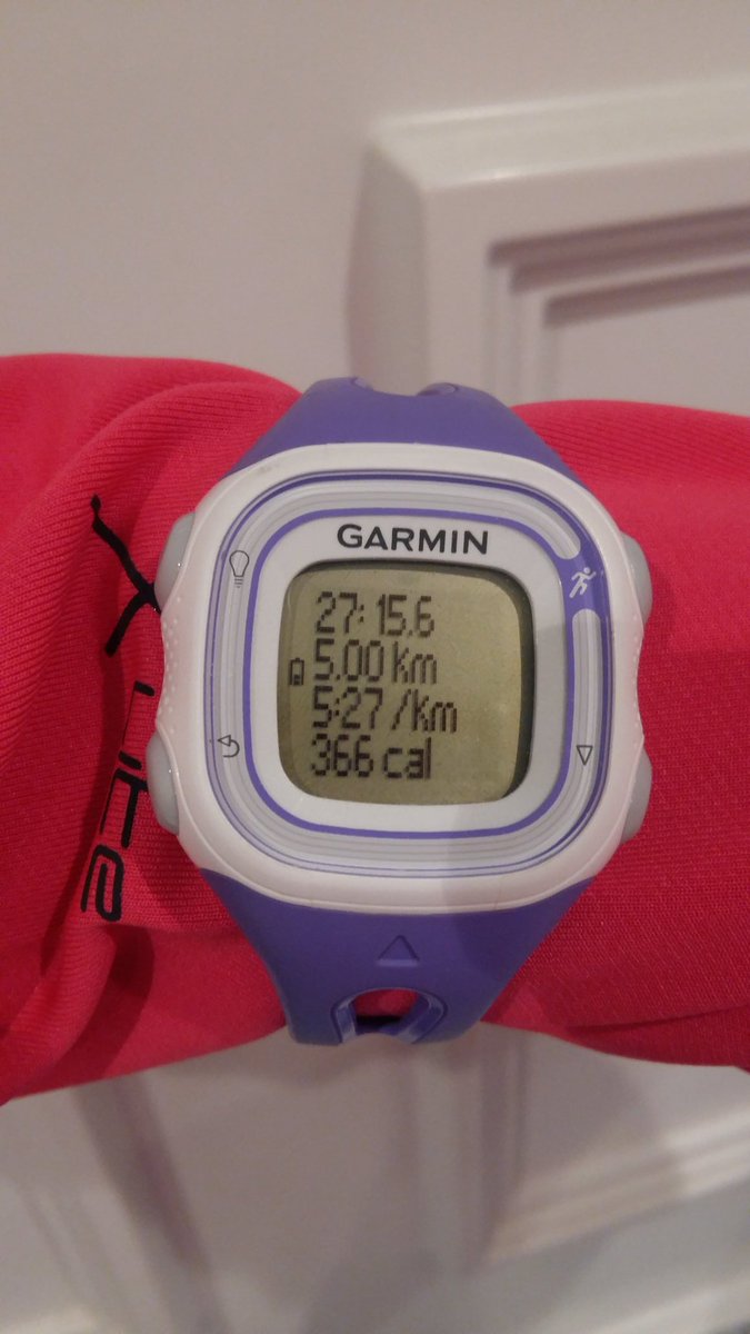 NickyLawImages's tweet photo. A nice little evening run after work. That's 38K (23.5 miles) this week. #RunningToRio @sportrelief https://t.co/EPe8nZIekv