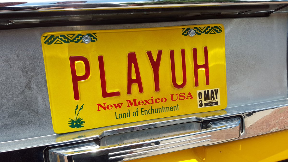 TomSchnauz's tweet photo. New ep of #BetterCallSaul tonight written by our newest writer, Jonathan Glatzer. He is a #Playuh. Enjoy #Amarillo! https://t.co/oVHfAX7kGk