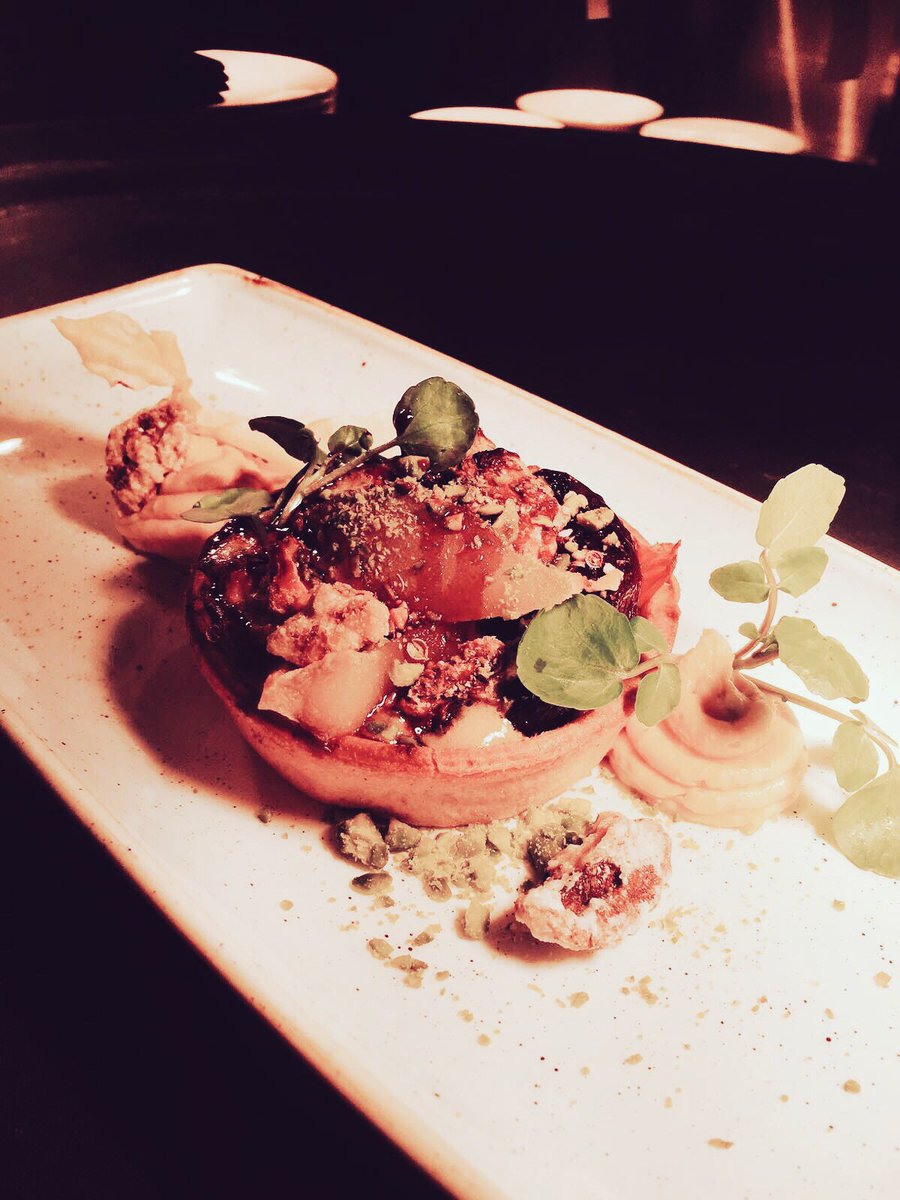 Georges_Worsley's tweet photo. *COMPETITION TIME*
For the chance to enjoy 3 mouth-watering courses off our newly launched SPRING menu. RT &amp; Follow! https://t.co/egTyDoOvm1