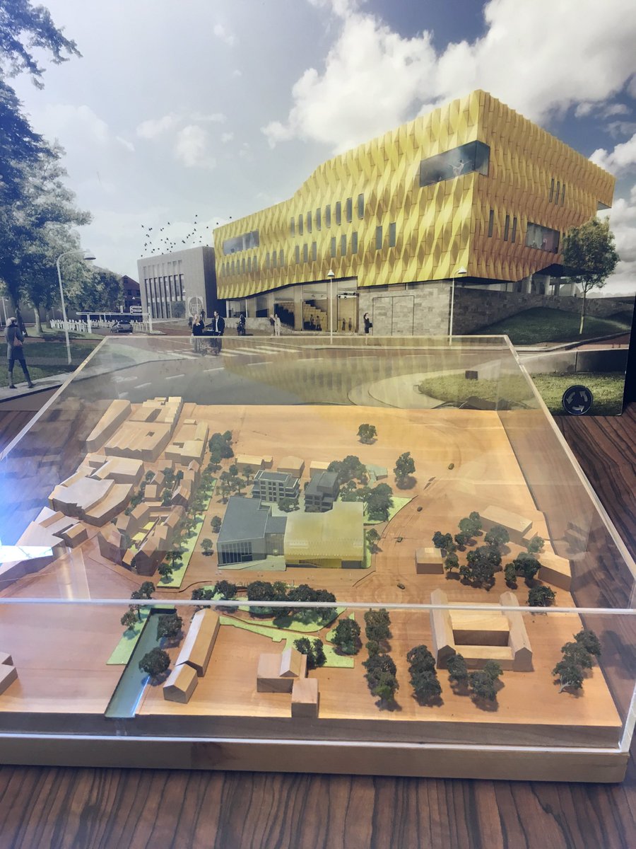 Vandaag met <a href="/gemTiel/">gemeente Tiel</a> de #bouwbegeleiding door <a href="/bbcbouwmngement/">bbcbouwmanagement</a> van de #Westluidense Poort besproken en gestart!