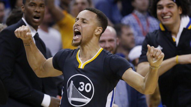 BballSupreme's tweet photo. On another level right now.

#basketballreignssupreme #stephcurry #warriors https://t.co/6zd57kCJ6h
