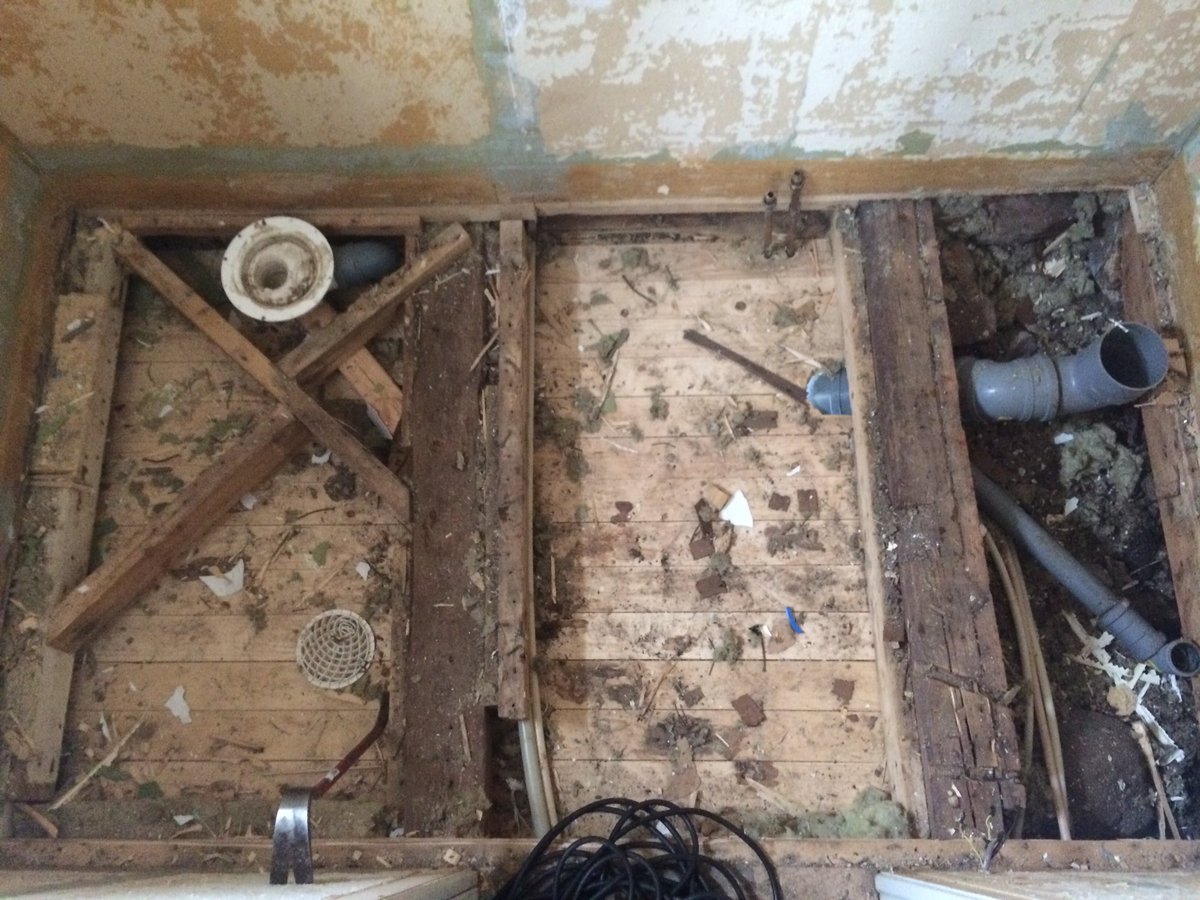 Doffnet's tweet photo. Badrumsrenovering ca 2kvm. https://t.co/rBzgEe34bh