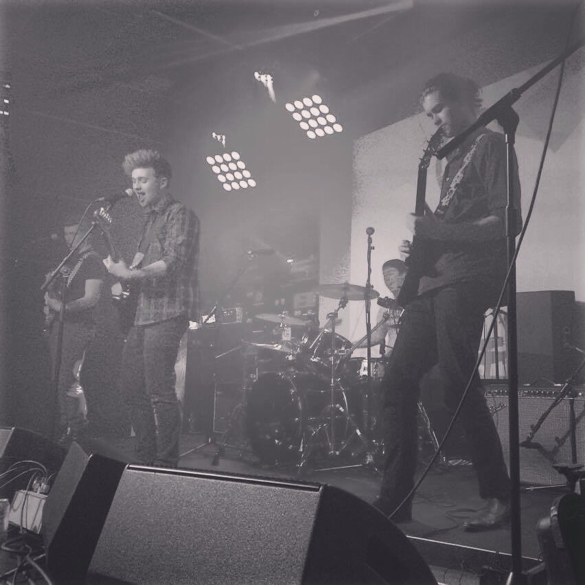 Liverpool's band <a href="/LowlandersBand/">Lowlanders</a> have taken to the stage at #isessionsfinal <a href="/IndyStudents/">Indy Students</a>