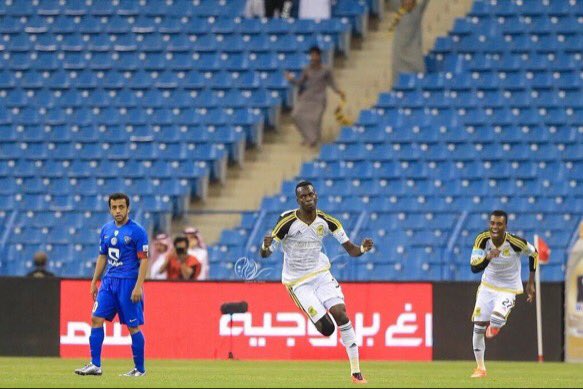 iblwee's tweet photo. صراحة لاعبين ماعندهم اخلاق كيف يحتفلون قدام اللاعب الخلوق محمد الشلهوب https://t.co/EceE4yP5MZ