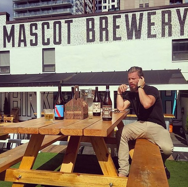 Odd Thomas Bar tweet media