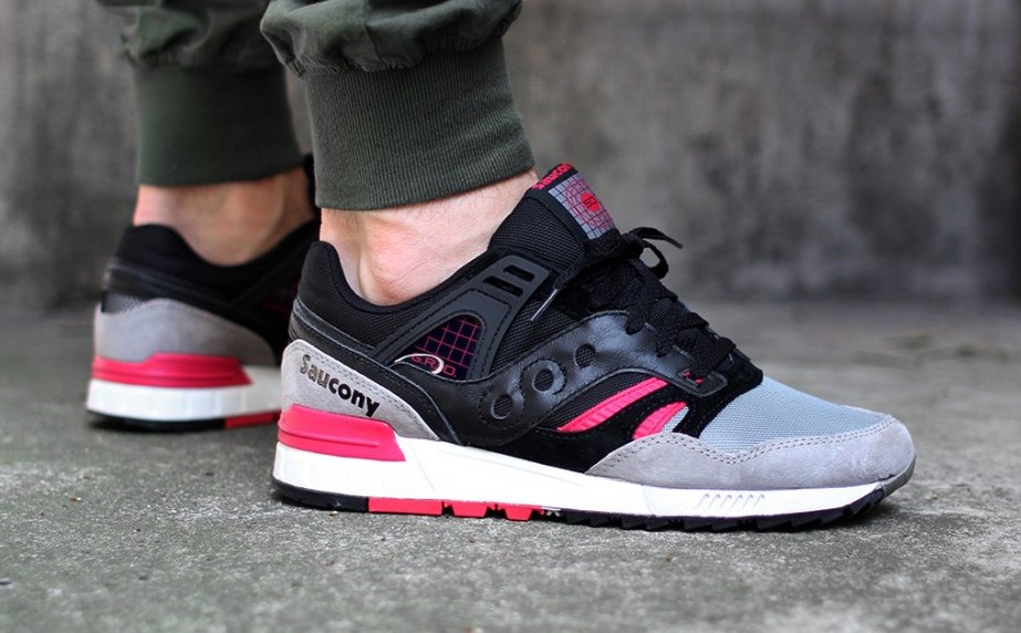 saucony grid sd black grey