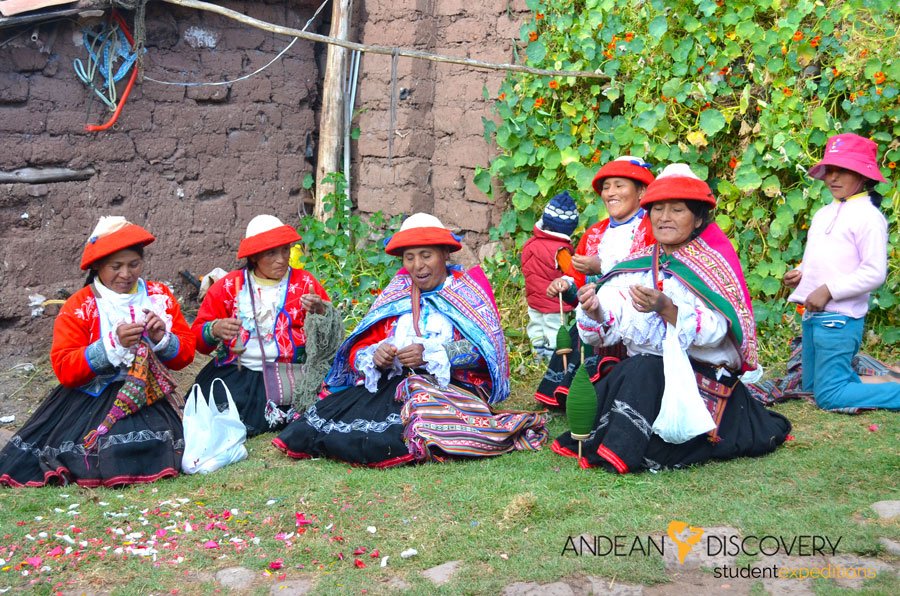 AndeanDiscovery's tweet photo. Interact with the vibrant cultures of #Peru on our #StudentExpeditions! #education #travel https://t.co/klzuWKnkqy https://t.co/enISYyqZZ0