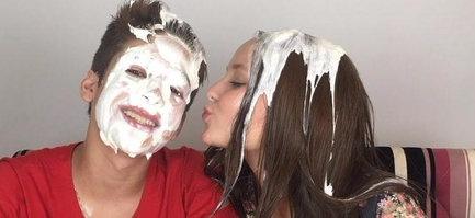 Tomando torrada com a melhor da minha vida @OfcLarimanoelaa