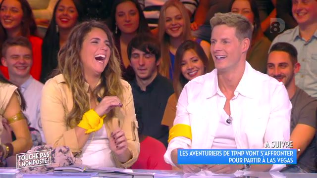 _MeloDASB_'s tweet photo. En vrai le seul endroit ou l'équipe des jaunes elle remporte des épreuves c'est TPMP 😂 #OldTPMP https://t.co/gg1k8ugOH6