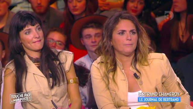 _MeloDASB_'s tweet photo. En vrai le seul endroit ou l'équipe des jaunes elle remporte des épreuves c'est TPMP 😂 #OldTPMP https://t.co/gg1k8ugOH6