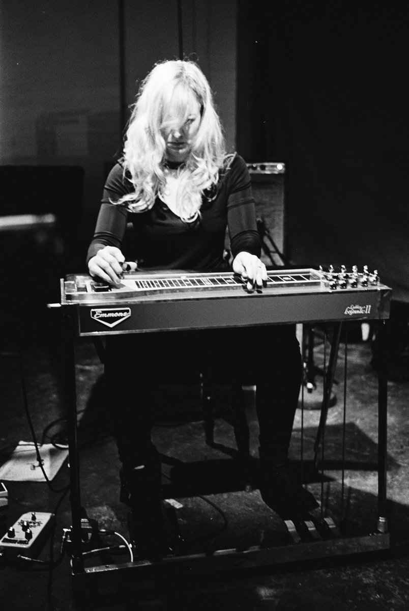 fabiolug's tweet image. Peter Brötzmann &amp;amp; Heather Leigh @wishimage captured on Kodak Tri-X film at @CafeOto (@Leica_UK MP + 35mm Summicron):