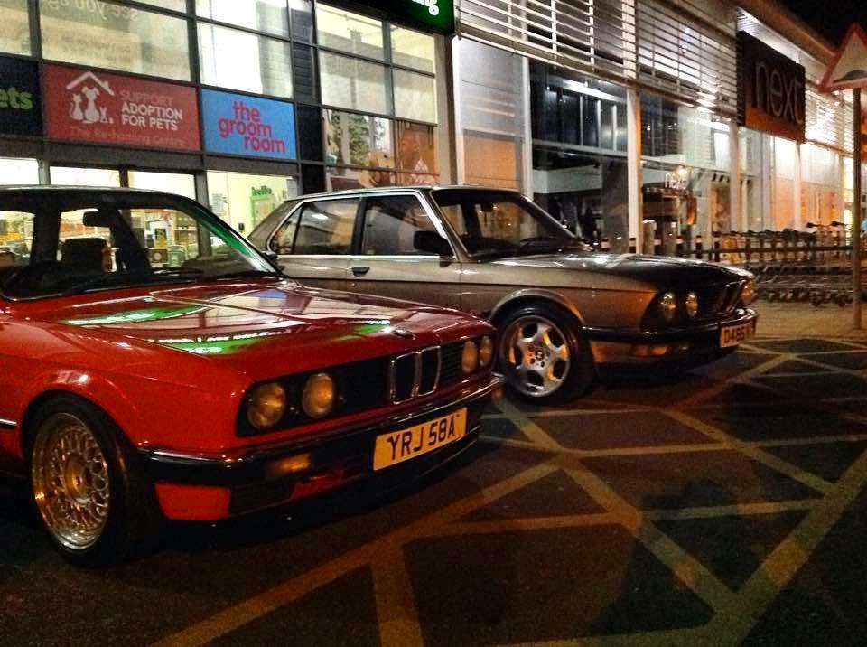 slammedbimmers's tweet photo. RETRO KINGS 👑 Owner? @funsizelightfoot #RetroBeemers #SouthLondonSeries #retrokings #BMW #E28 #E30 #slammedretros #… https://t.co/J9Uxw7YdHT
