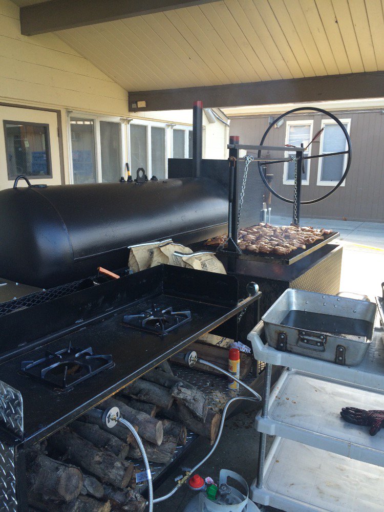 ozbbqwizards's tweet photo. The Santa Maria Grill and Burners make for a complete cooking machine! https://t.co/UYLGC4goYe
