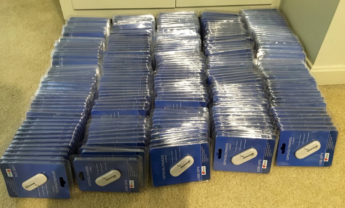openflightbox's tweet image. 250 of the 500 GPS modules that arrived today for #FlightBox. Also have cases and UAT antennas. #ADSB #genav