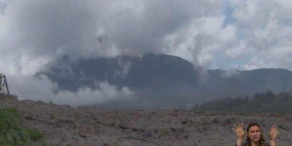 teleamazonasec's tweet photo. Las consecuencias de la ceniza volcánica del Tungurahua► https://t.co/7csaGU08Yx https://t.co/8c5w9FrJDR