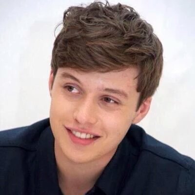 LittleJyle's tweet image. Voy a sonreír a modo de excepción y a pedir unos RTs para que el mundo sepa un poco más de este Sanador. ¡Gracias!