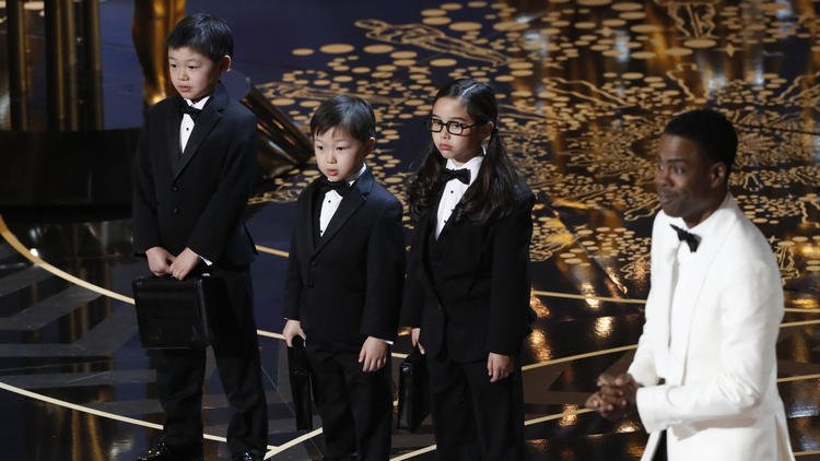 ChiTribEnt's tweet photo. Chris Rock is getting backlash for that Asian joke at last night's #Oscrs https://t.co/7erKHnlmIo https://t.co/CB8M8sIWyi