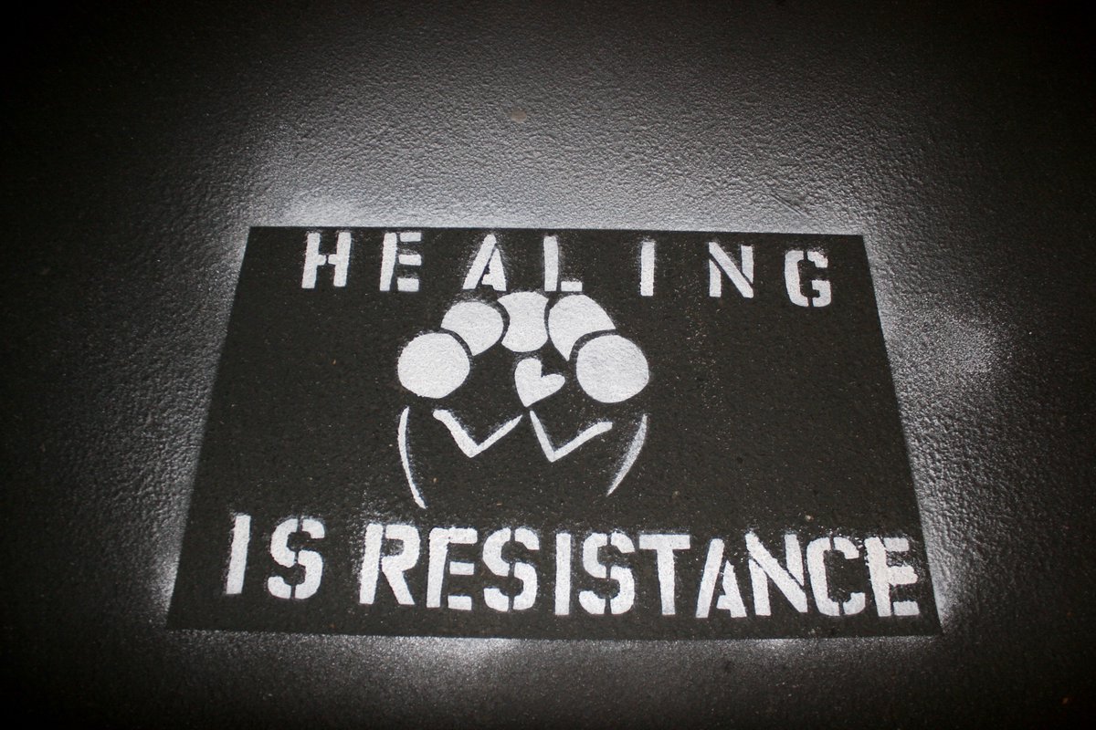 PoCSCollective's tweet image. Art Tools for Environmental Justice was a big success! (It's chalk spray, don't worry 😉) #HealingIsResistance #POCSC