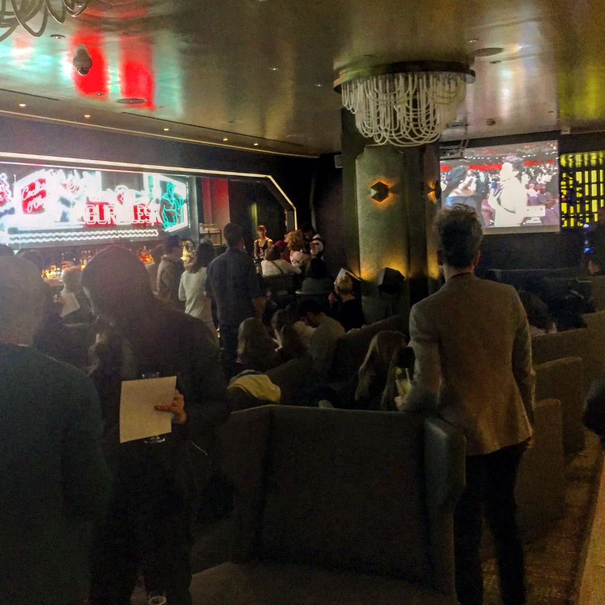 A huge thank you to the huge crowd who came out to celebrate the Oscars last night! We hope you had a blast!