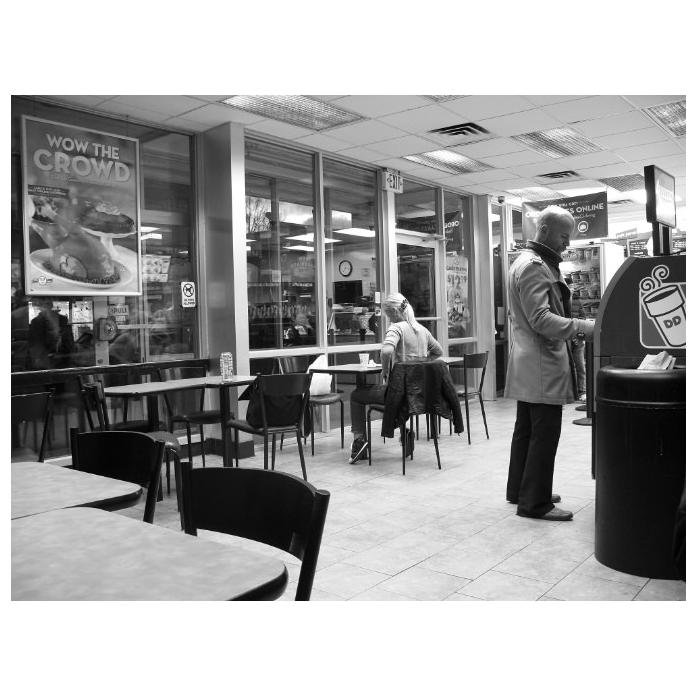 GMPnewyork's tweet photo. #Dunkin'Donuts Night #KingsHighway, #Brooklyn #NYC #LeeYeePhotography https://t.co/WmeIW1TA0h #nightphotography RT https://t.co/XlUC0NLGUM
