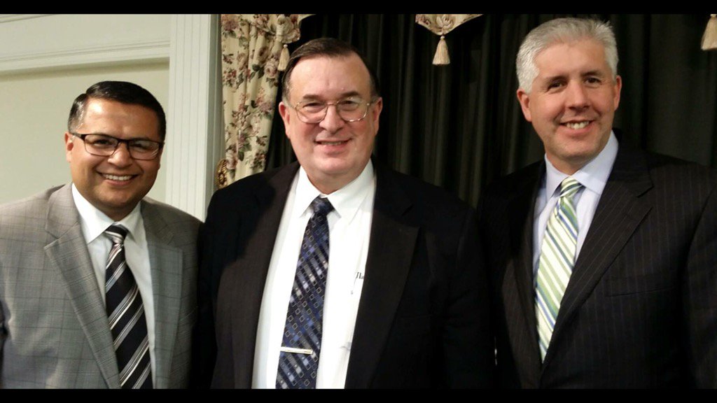 BroGomez4HizCoz's tweet image. Thankful for these two men. Pastor Elmer Fernandez @JohnWilkerson2 #servantleadership #Mentors #GodlyInfluence