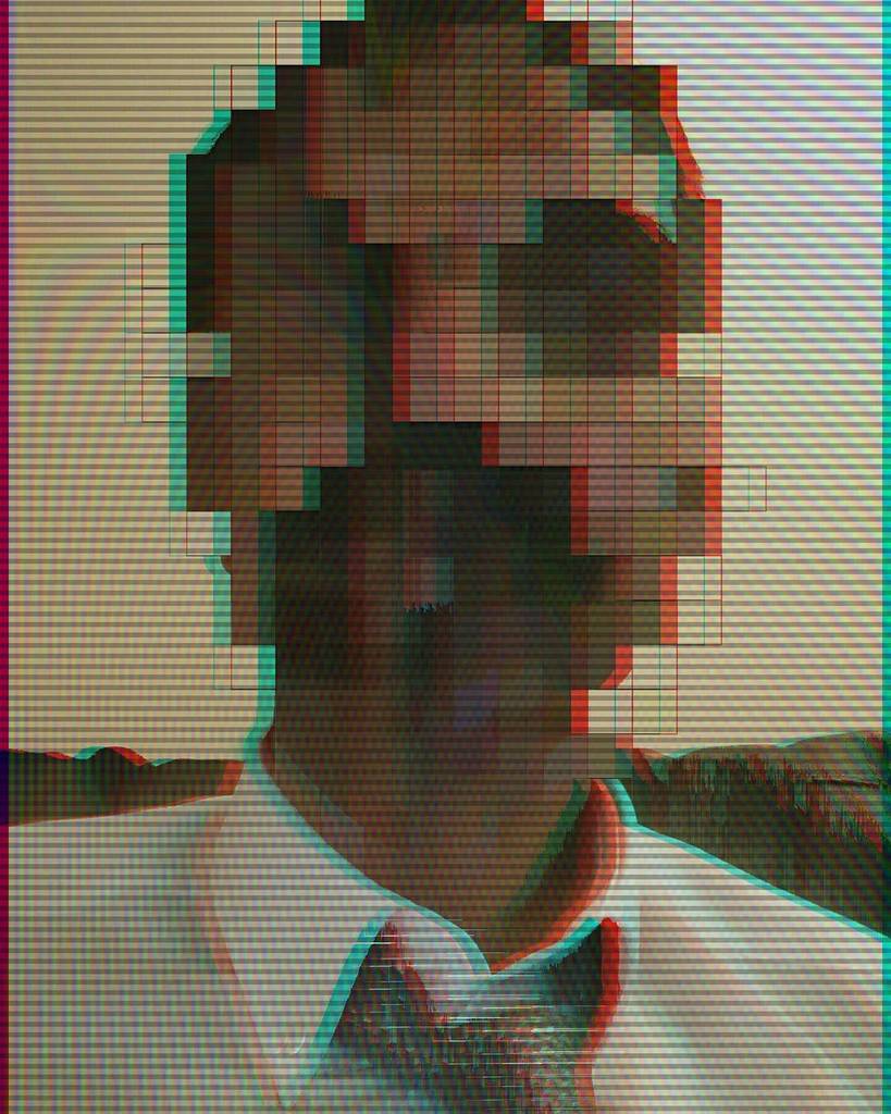 Post wedding <a href="/glitch4ndroid/">Glitch4ndroid</a> selfie #glitch4droid #glitchart ift.tt/1pmaY3Y