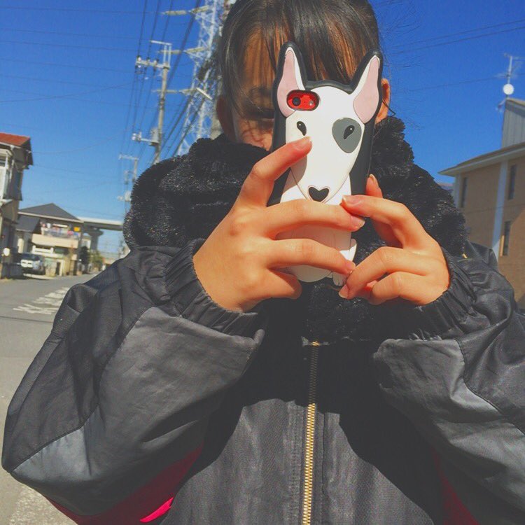 tgj3u's tweet photo. 妹and弟 の授業参観 💩💓 https://t.co/rXCSxYJhLz