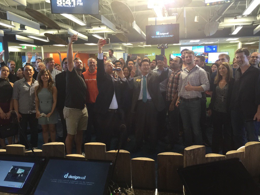 javad111's tweet image. It&apos;s a wrap! Here is official #octhh group photo at @coveuci! Thx #gingeremcee @ryanfoland