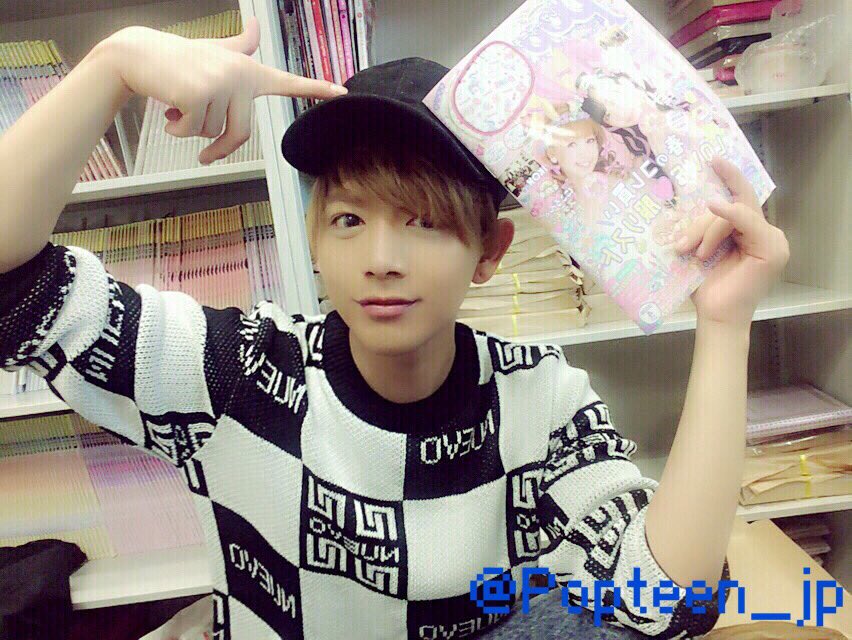 Popteen_jp's tweet photo. 本日3/1（火）Popteen4月号発売日であーる！
みんなGETしてねーー☺︎

#Popteen
#Popteen4月号 https://t.co/KDQpOeI7P6