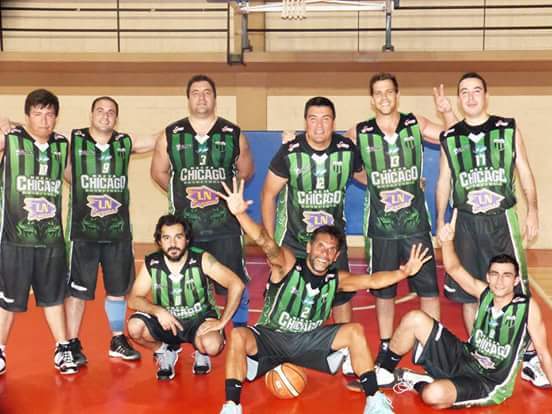 MarceloQueved18's tweet photo. Torneo de #PreTemporada de cara al Campeonato Febamba. VAMOS TOROS !!! @prensachicago @5inicial @maxibasketcomar https://t.co/pI8kuUKGOe