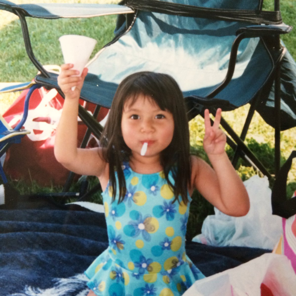 newkidz08's tweet photo. ur presidential candidate gemmy v has a long history of advocating for non-violence ✌🏽️✨ (@👮🏼: 🖕🏼🖕🏼🖕🏼🖕🏼🖕🏼🖕🏼🖕🏼🖕🏼) https://t.co/F9XkvnlYZT