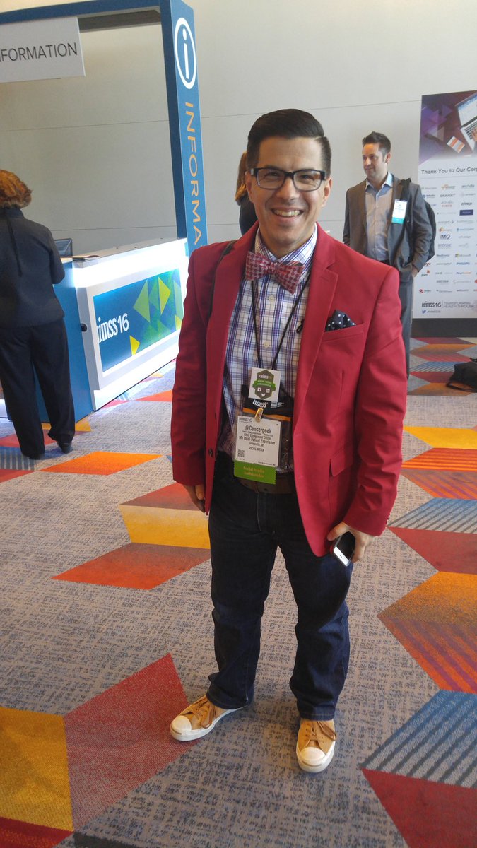 respinal4ever's tweet photo. You never know who you find at the #himssspot this time the one and only @CancerGeek #pinksocks #HIMSS16 https://t.co/gif0Qh1myD