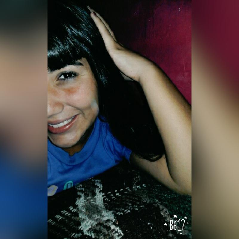 VikyNuez1's tweet photo. Yo Sonrio Gracias A Jara♡
Esta #Sonrisaa Solo Me La Saca Ella♡👭 https://t.co/5m4z5AM4gG