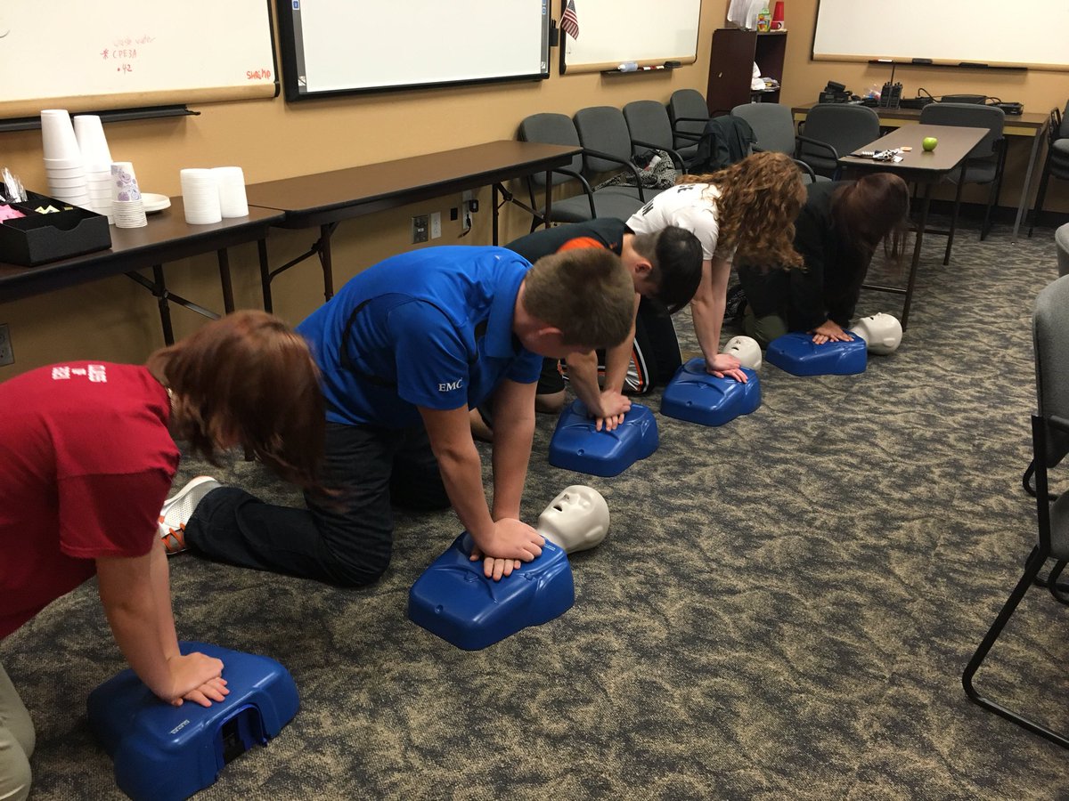 Explorers1103's tweet image. #CPR training