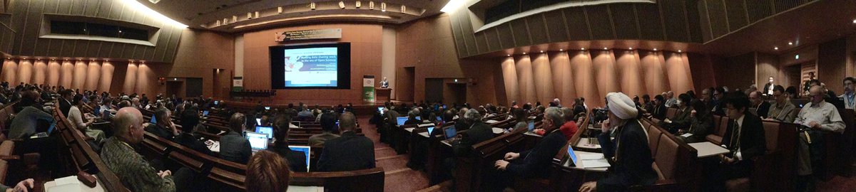 laaksone's tweet photo. @resdatall Plenary 7 was kicked-off by @hilaryhanahoe and @chutneyboy https://t.co/hHk0fUzlgH
