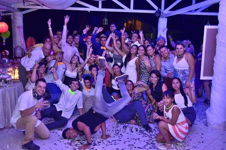 NIKOG112's tweet photo. #Party https://t.co/Fntnzvunix