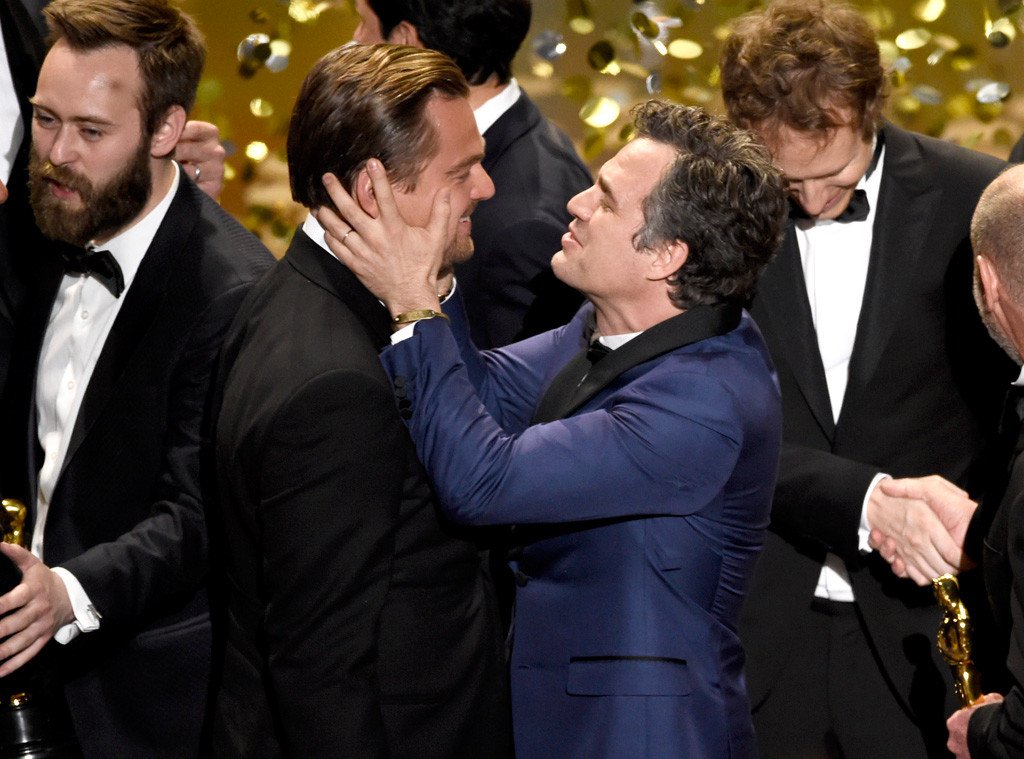 enews's tweet photo. Mark Ruffalo and the incredible, awesome, very good day at the Oscars 2016: https://t.co/yzbXkwfRNc https://t.co/WklOCkJbV5