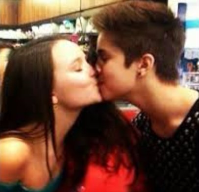 Não tenho medo de te perder pois estarei com você minha lindona minha lindo eu vou te beijar e te abraçar até o fim