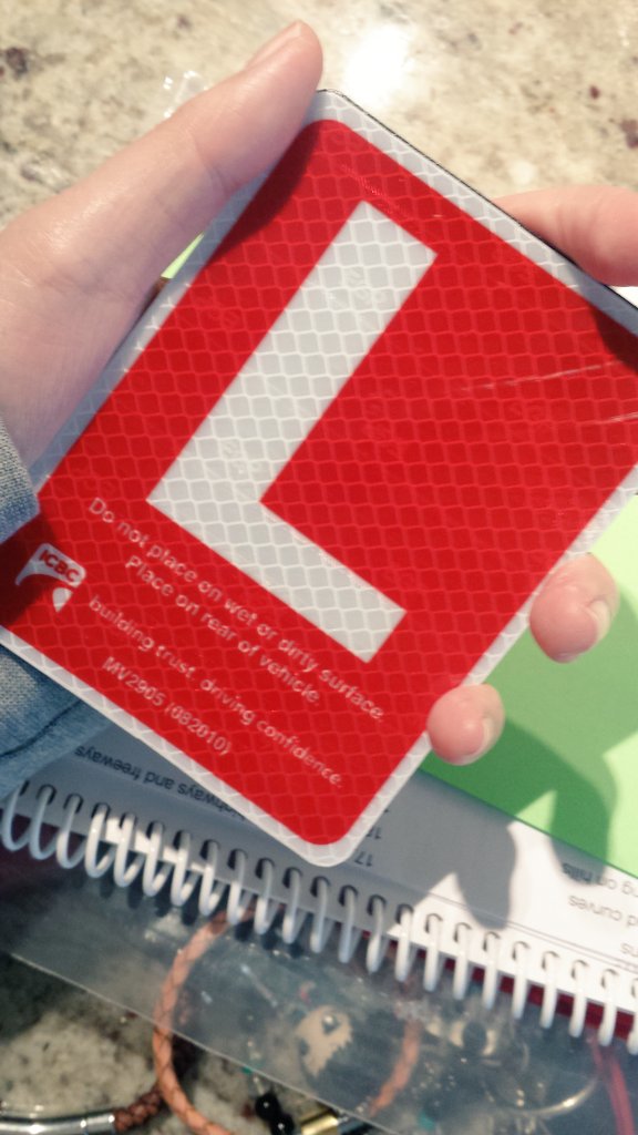 kyEom1210's tweet photo. Yayyy!! I can officially drive !!🎉🎊🎉🎊  #onestepforward #onestepatatime https://t.co/BhfgJ61xlX