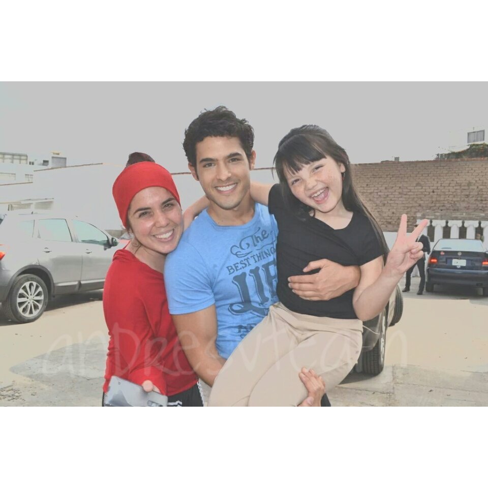 AndresVTeam's tweet photo. Bellos 😍💜 https://t.co/xOcg25MAmO