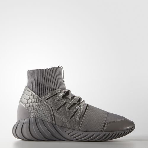 KicksBlowRetail's tweet photo. The adidas Tubular Doom "Luxe Textile" #RESTOCKED on #AdidasEU
LINK --> https://t.co/BOlqz346F1 https://t.co/xjAHU9GFEB