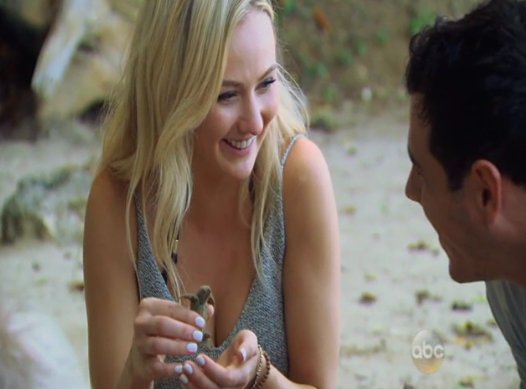 cute - Ben Higgins - Lauren Bushnell - FAN Forum - SM - Vids - S/Caps - NO Discussion  - Page 3 CcbR_qSUsAE-Oz-