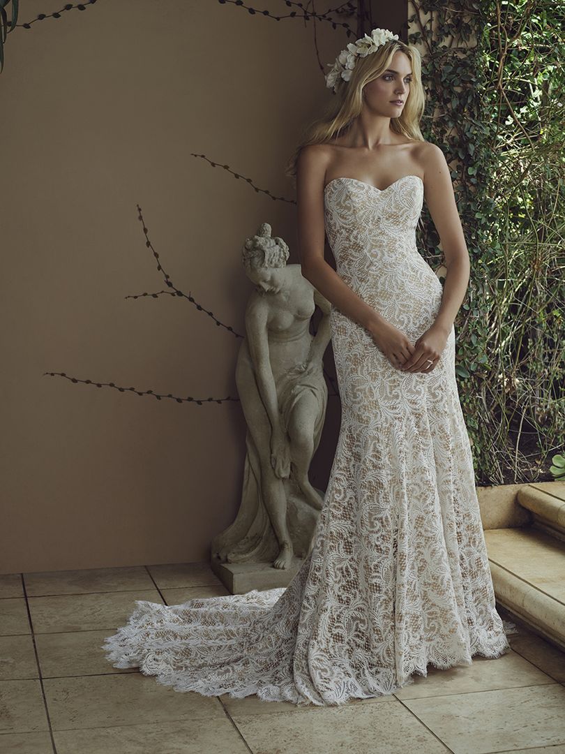 Spring 2016 beauties to make any bride bloom! #GardenDreams  <a href="/Casablancabrida/">Casablanca Bridal</a> bit.ly/1Rh3O7B